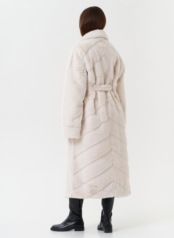 Шуба из эко меха с поясом