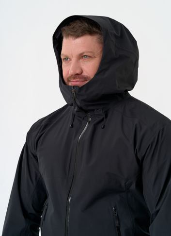 Мужская ветровка черного цвета