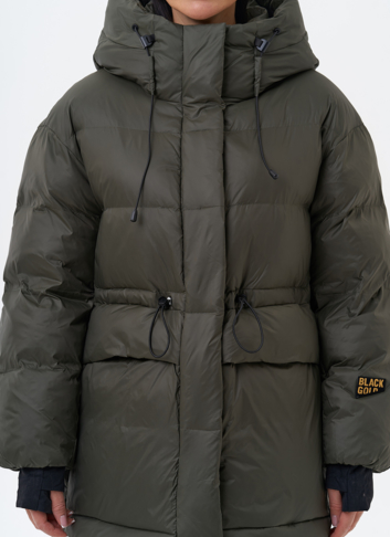 Женский пуховик с капюшоном