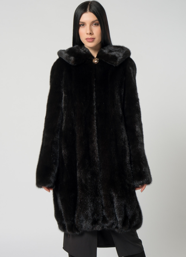 Норковая шуба с капюшоном модель № 25929 универмаг малина