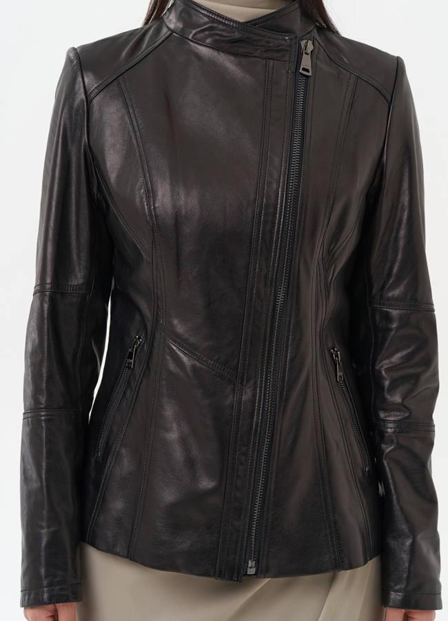 Куртка кожаная черного цвета модель № 18228 универмаг малина