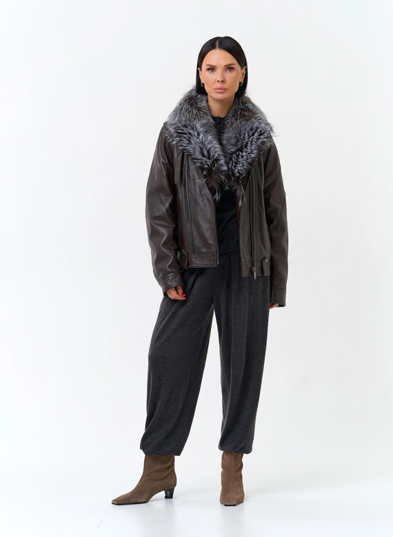 Женский пуховик из натуральной кожи с чернобуркой
