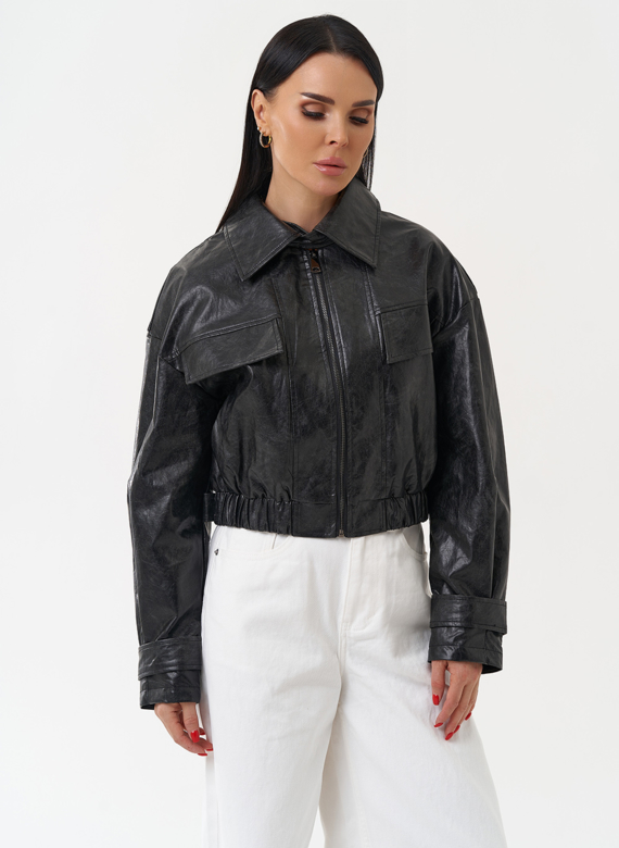 Куртка бомбер из эко кожи черного цвета