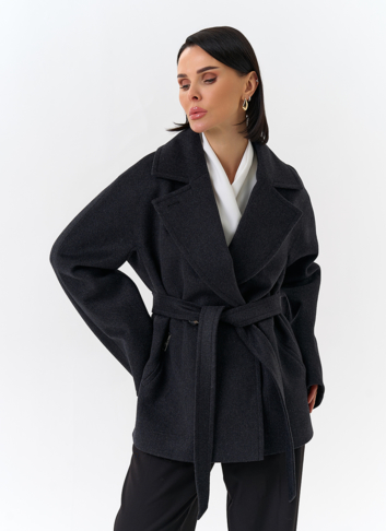 Женское укороченное пальто с английским воротником Женское укороченное пальто с английским воротником