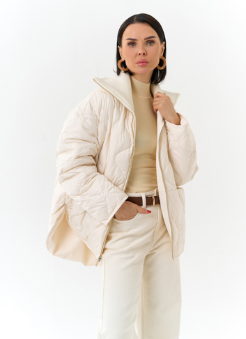 Женская двухсторонняя куртка с высоким воротником