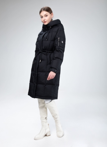 Женский пуховик с капюшоном 