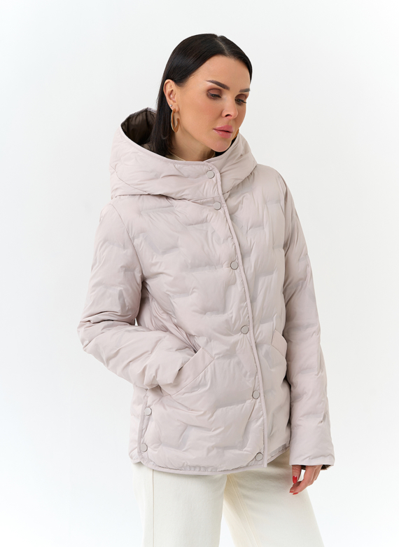 Женская куртка с капюшоном 