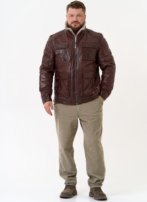 Куртка из натуральной кожи коричневого цвета