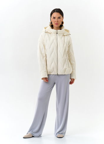 Женская куртка с капюшоном 