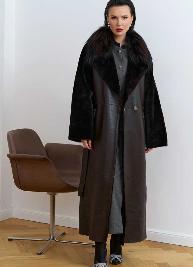 Женская натуральная дубленка с воротником из меха лисы модель № 31609 меха малина