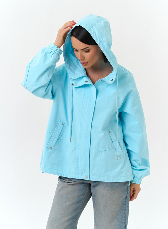 Женская ветровка с капюшоном 