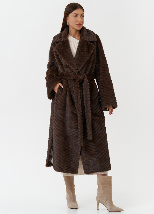 фото Пальто из эко меха с английским воротником модель № 29532