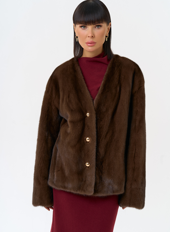 Укороченная шуба из меха норки с акцентными пуговицами