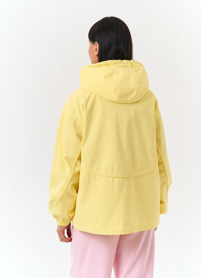 Женская ветровка с капюшоном  модель № 33120 в рассрочку