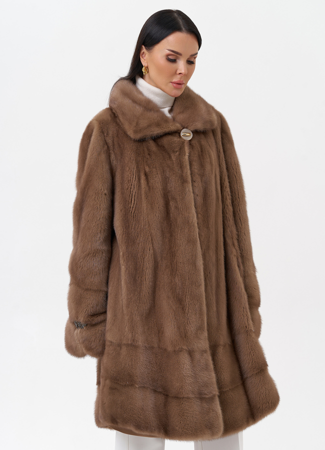 Шуба бежевого цвета из норки модель № 27599 универмаг малина