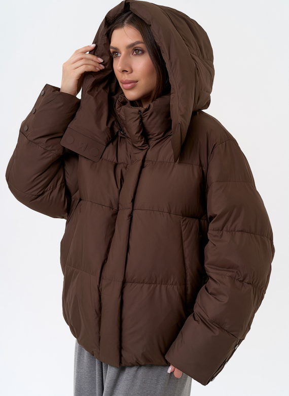 Женский пуховик с капюшоном