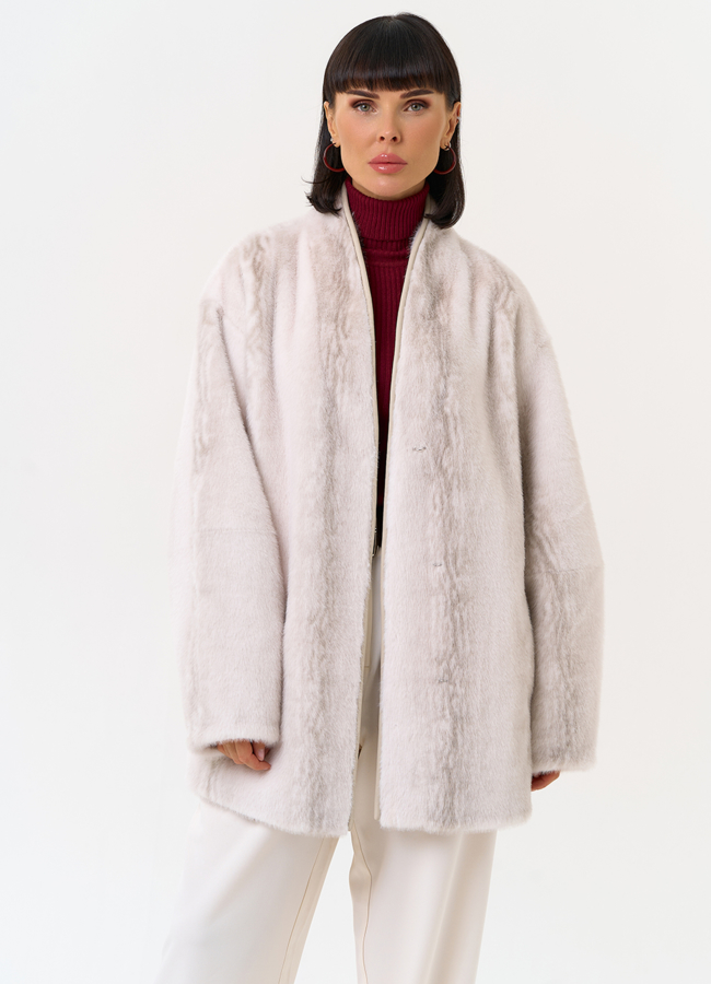 Светлая шуба из эко меха модель № 31523 универмаг малина