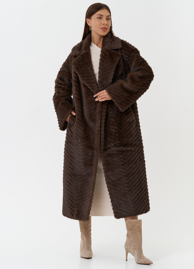 Пальто из эко меха с английским воротником модель № 29532 универмаг малина