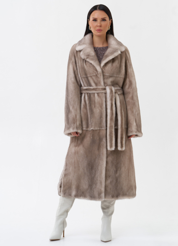 Длинная светлая норковая шуба