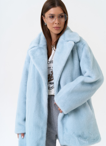 Женская шуба из эко меха в голубом цвете Женская шуба из эко меха в голубом цвете